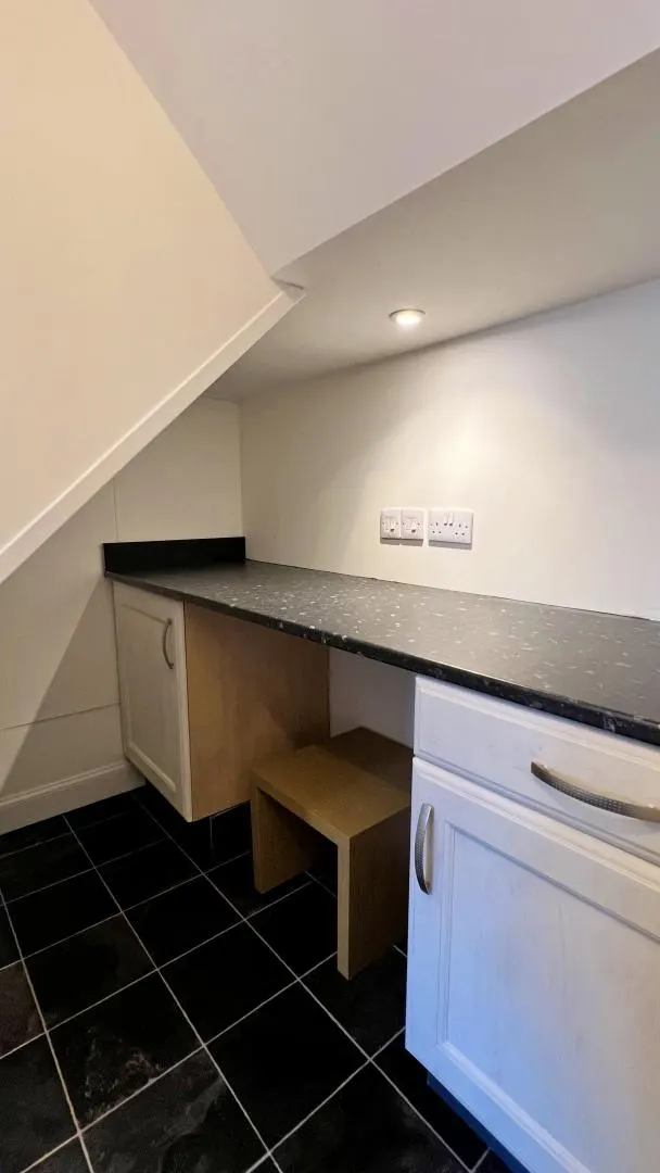 1 Mackenzie Street — photo 10 of 24