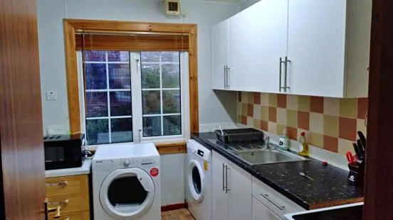 21 Scott Road, Tarbert — photo 7 of 17
