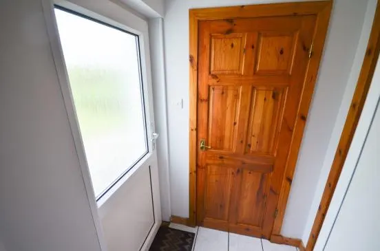 Walk-In Condition Family Home in Popular Great Bernera Community – School House, Breaclete, Great Bernera — photo 20 of 38