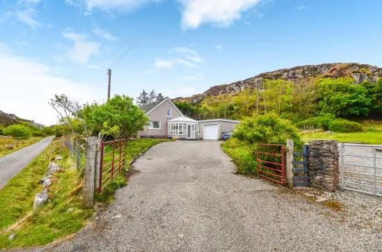 House & Croft at Rowan Tree Dell, 5 Croir, Bernera — photo 36 of 38