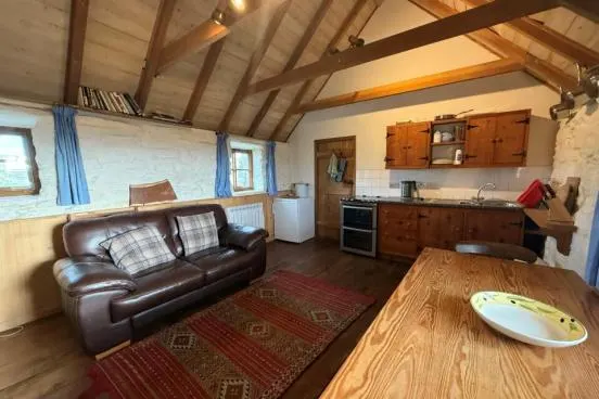 Cnoc an Dudain, 7 Rushgarry, Berneray — photo 15 of 27