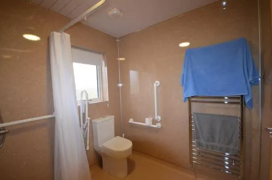 Coastal Bungalow with Panoramic Atlantic Views, 37 Arnol — photo 24 of 36