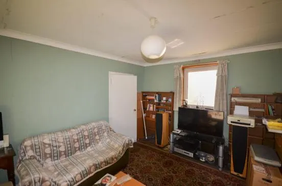 14 Builnacraig Street, Stornoway — photo 7 of 27