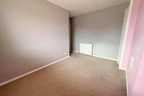 28 Kenneth Drive, Lochboisdale — photo 11 of 20