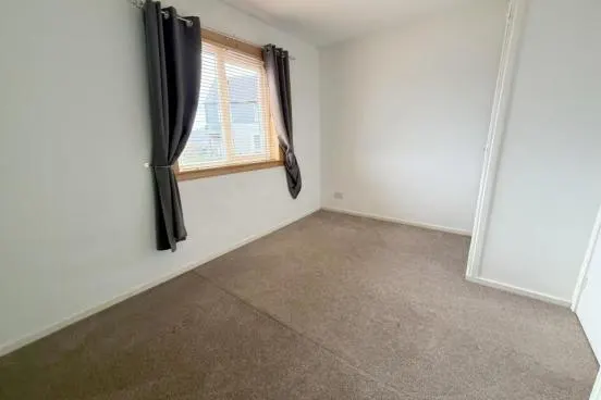 28 Kenneth Drive, Lochboisdale — photo 13 of 20