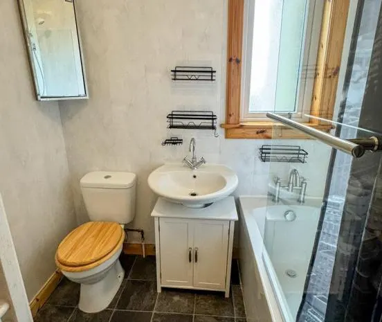 14 Seaforth Road, Stornoway — photo 9 of 16