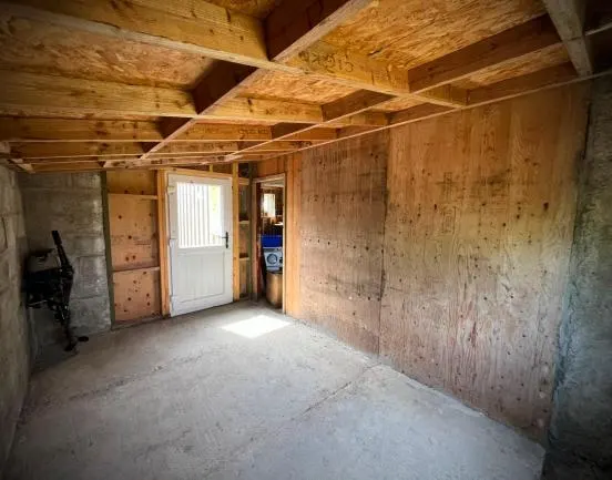 Partially renovated cottage – 15 Kirivick, Carloway — photo 13 of 28