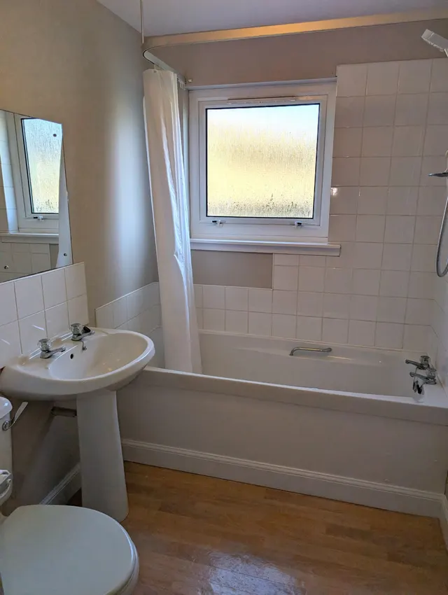 Old Post Office House, Lochboisdale — photo 22 of 25