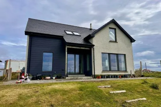 4/5 Carinish — photo 27 of 33