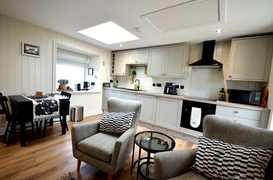 Fully Furnished Holiday Cottage, Habost, Ness — photo 8 of 25