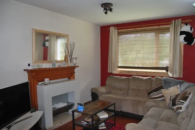 4 Winfield Close, Balivanich — photo 3 of 7