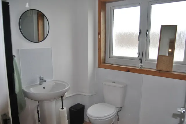 4 Winfield Close, Balivanich — photo 6 of 7