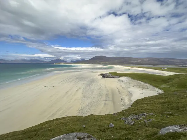 Ardview House, The Bothy Bar & Restaurant and Residential Unit, Kintulavig, Isle of Harris, Comhairle Nan — photo 2 of 21