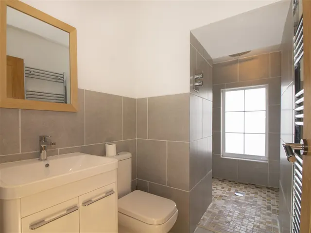 Ardview House, The Bothy Bar & Restaurant and Residential Unit, Kintulavig, Isle of Harris, Comhairle Nan — photo 13 of 21
