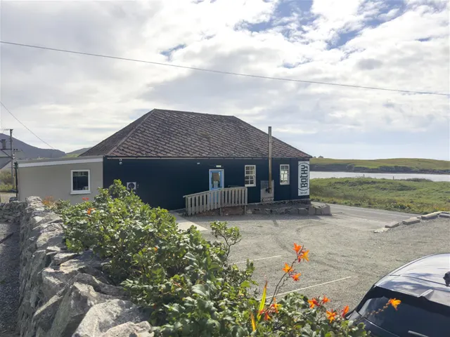Ardview House, The Bothy Bar & Restaurant and Residential Unit, Kintulavig, Isle of Harris, Comhairle Nan — photo 3 of 21