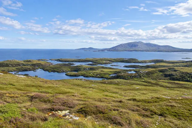 Isle Of Wiay, Creagorry, Benbecula — photo 9 of 13