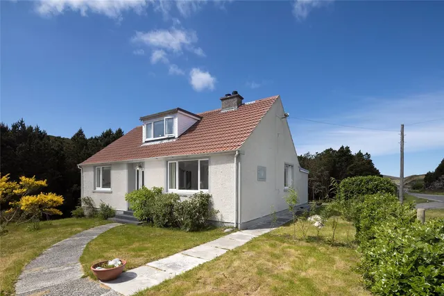 Seashell Cottage, Glen Kyles, Harris and Scalpay