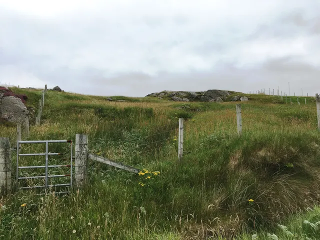 Croft 11 Garenin, Carloway — photo 2 of 3