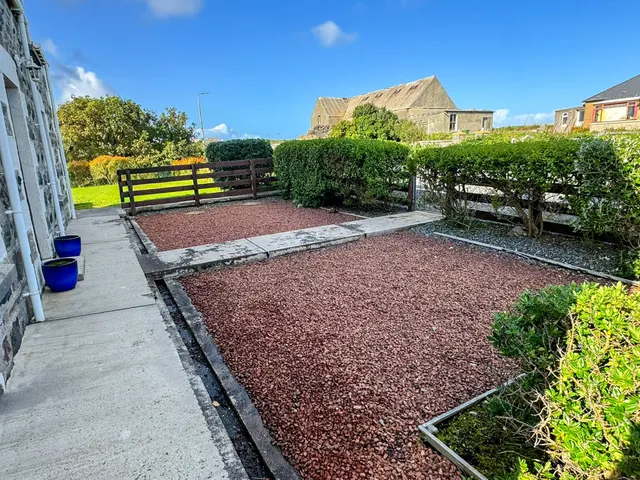 9 Port Of Ness — photo 18 of 20