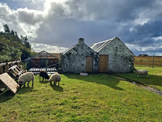 Park Cottage, South Dell, Ness — photo 17 of 20