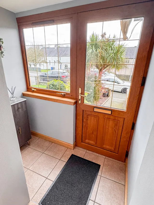 27 Leverhulme Drive, Stornoway — photo 2 of 20