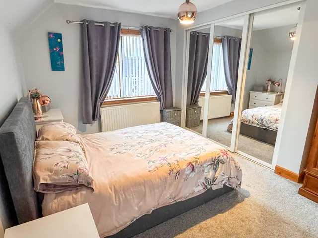 27 Leverhulme Drive, Stornoway — photo 16 of 20