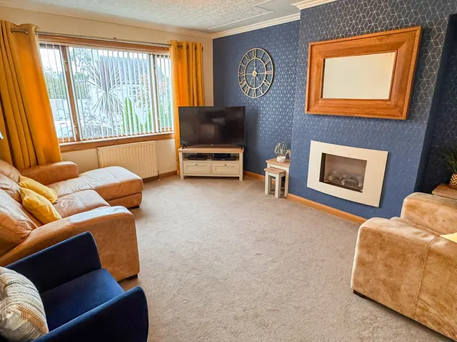 27 Leverhulme Drive, Stornoway — photo 4 of 20