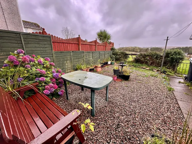16 Cearn Shiaraim, Stornoway — photo 14 of 14