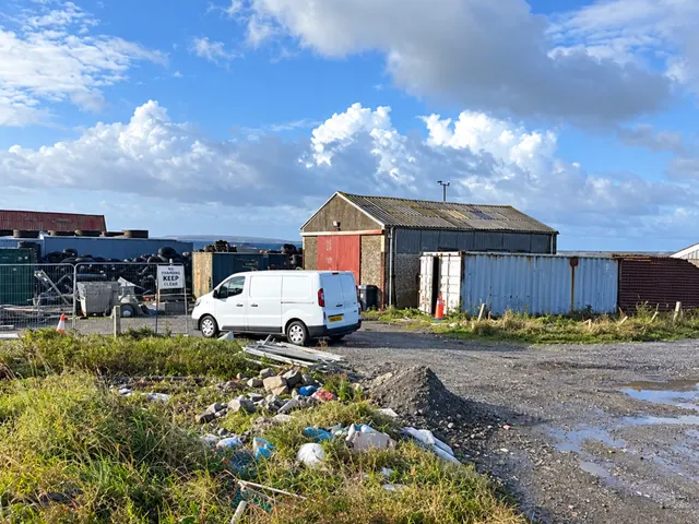 Former Community Workshop, Market Stance, Balivanich, Benbecula — photo 3 of 6