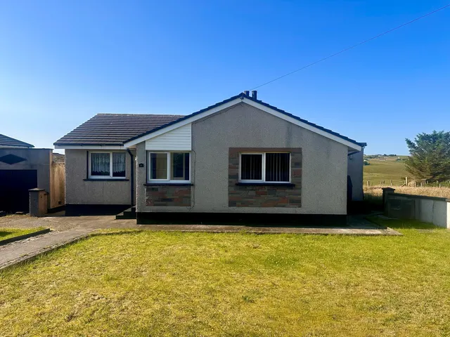Millrae Villa, 6 Gress, Back and Tolsta
