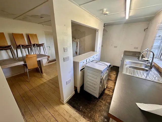 Seaside, 15 Ardinashaig, Scalpay — photo 2 of 23