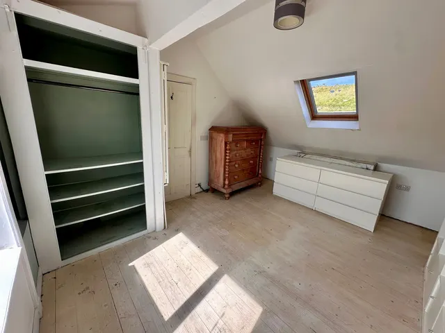 Seaside, 15 Ardinashaig, Scalpay — photo 10 of 23