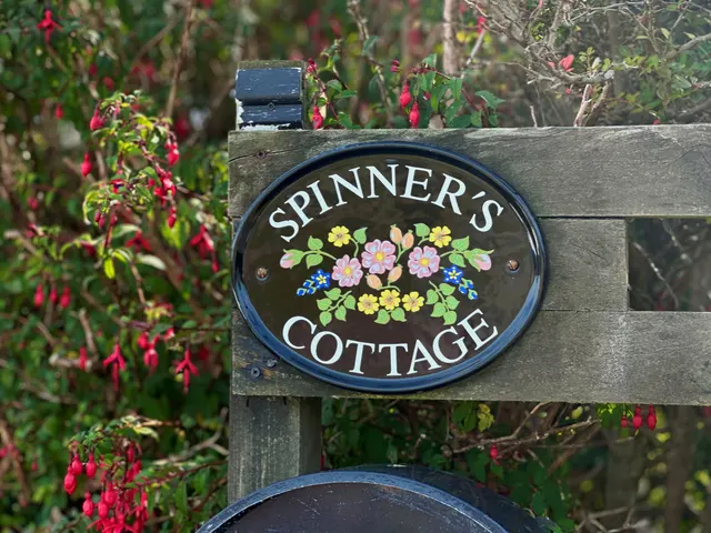 Spinners Cottage Geocrab — photo 34 of 37