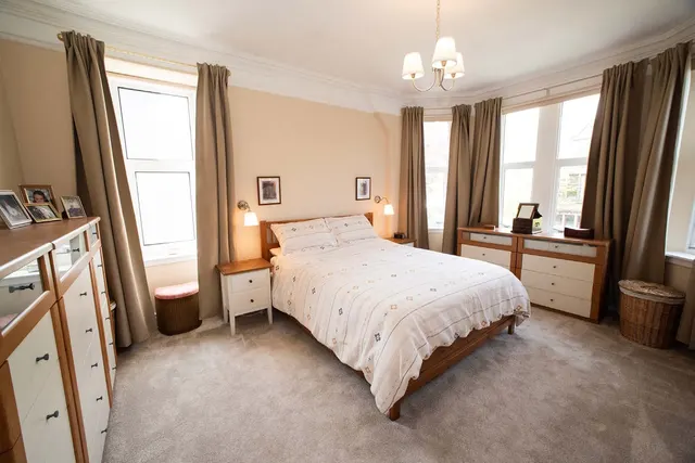 Rowantree, 3 Goathill Road, Stornoway — photo 15 of 24