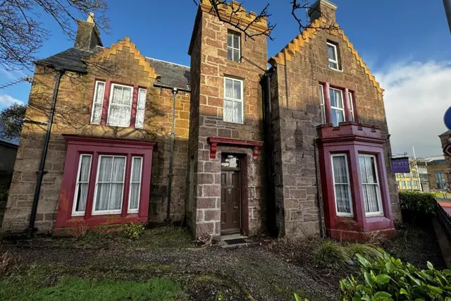 32 James Street, Stornoway, Stornoway and Surrounding Area