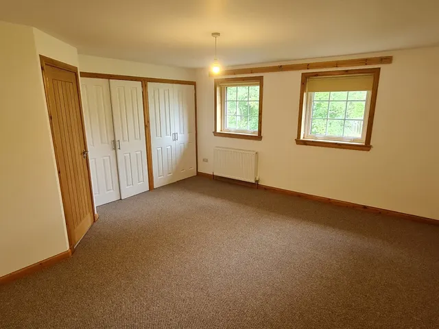 53 Matheson Road — photo 4 of 19