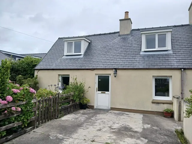 Macrae House, 3a Branahuie, Stornoway, Stornoway area