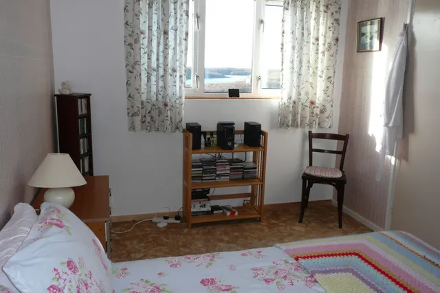 2 Pier House — photo 13 of 17