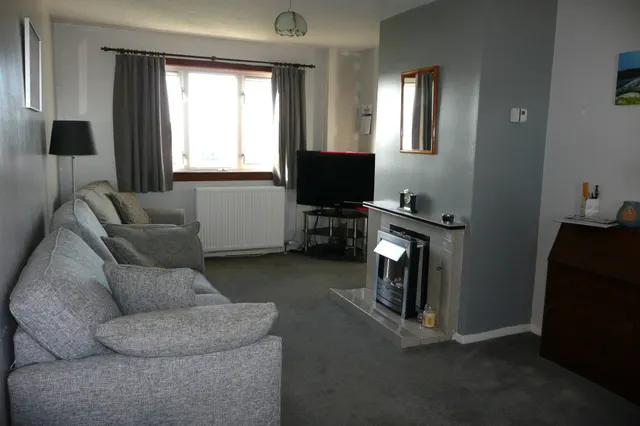 2 Pier House — photo 6 of 17