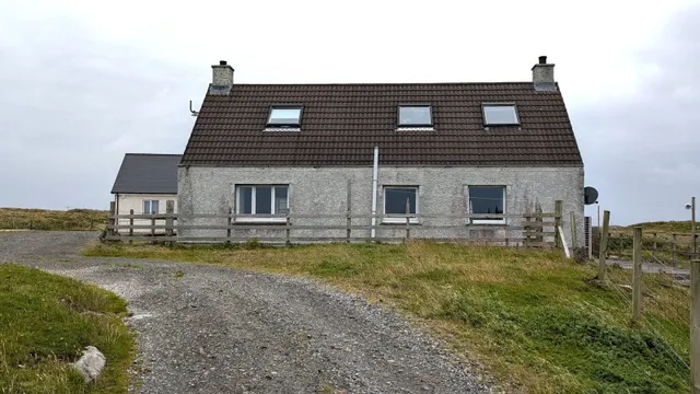 7B Lochcarnan, South Uist and Eriskay