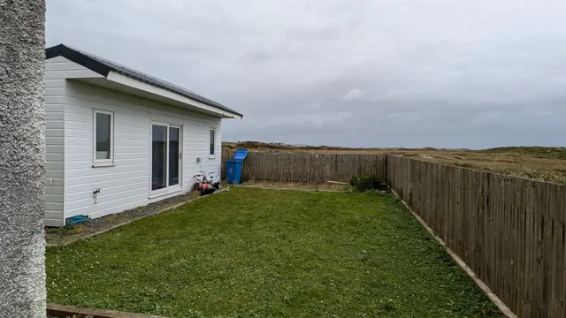 7B Lochcarnan — photo 2 of 31