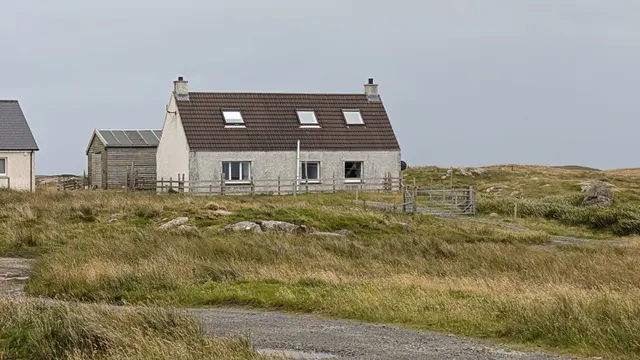 7B Lochcarnan — photo 3 of 31