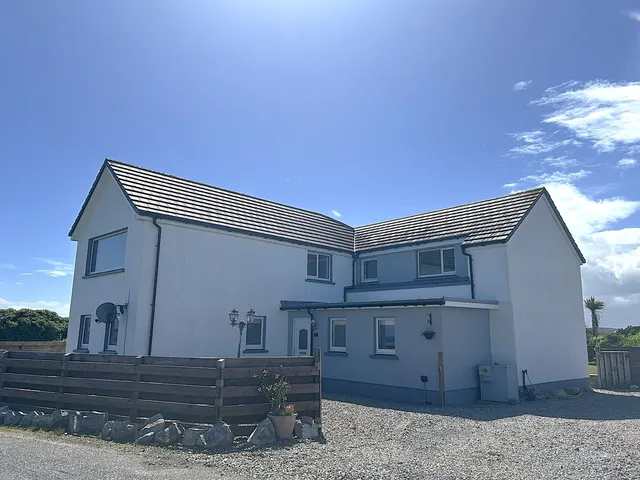 3 Upper Aird Point, Point