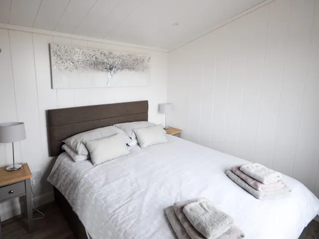 Marabhat Luxury Lodges, Lower Shader, Barvas — photo 16 of 24