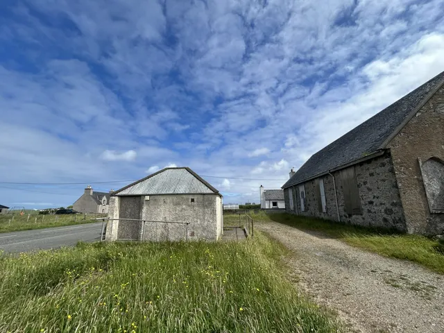 Shawbost Old Mission Church: A Historic Isle of Lewis Landmark — photo 25 of 30