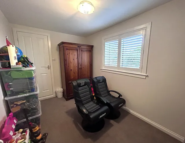 7 Morrison Terrace, Tong — photo 11 of 44