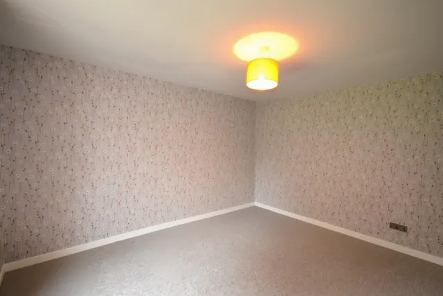 Three Bedroom Bungalow with generous grounds – 119 Newmarket — photo 25 of 45