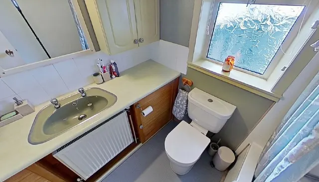 Three Bedroom Bungalow with generous grounds – 119 Newmarket — photo 33 of 45