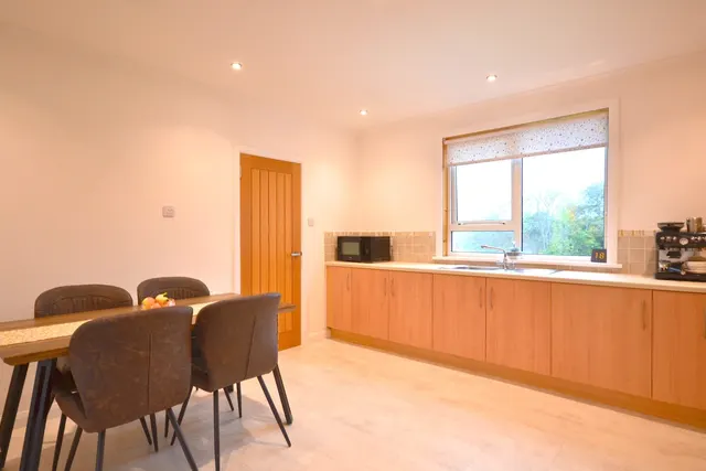 Newly Refurbished 3 Bedroom Bungalow – 18 Stewart Drive, Stornoway — photo 17 of 45